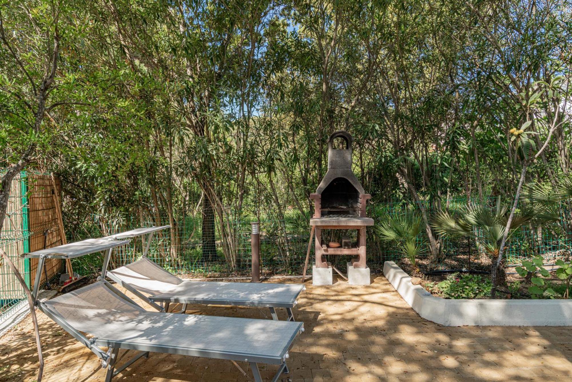Casa Donatella, In Riva Al Mare! Villa Cala Liberotto Eksteriør billede