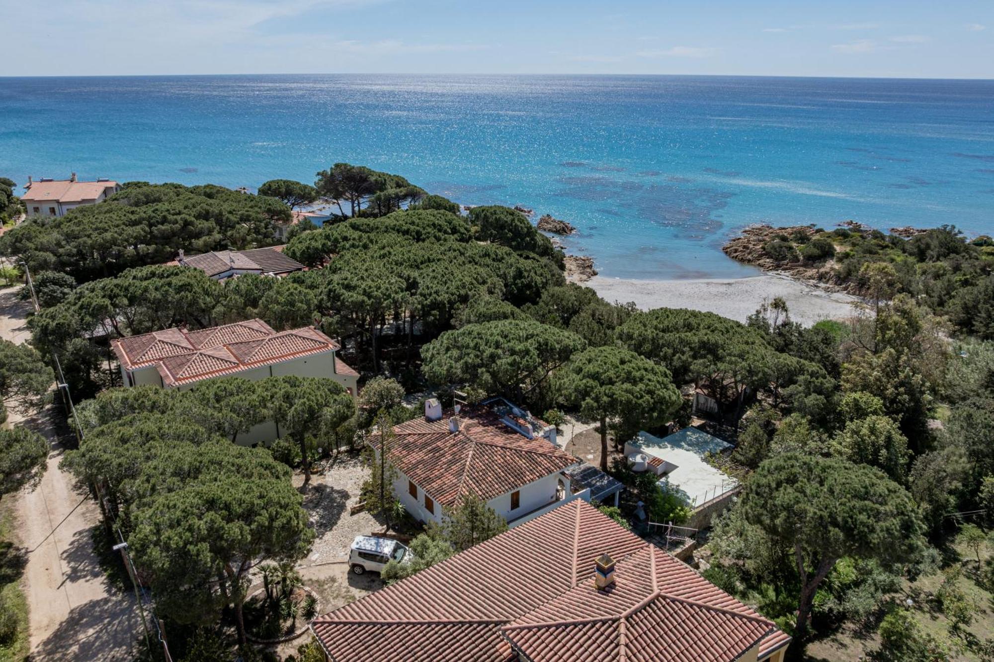 Casa Donatella, In Riva Al Mare! Villa Cala Liberotto Eksteriør billede